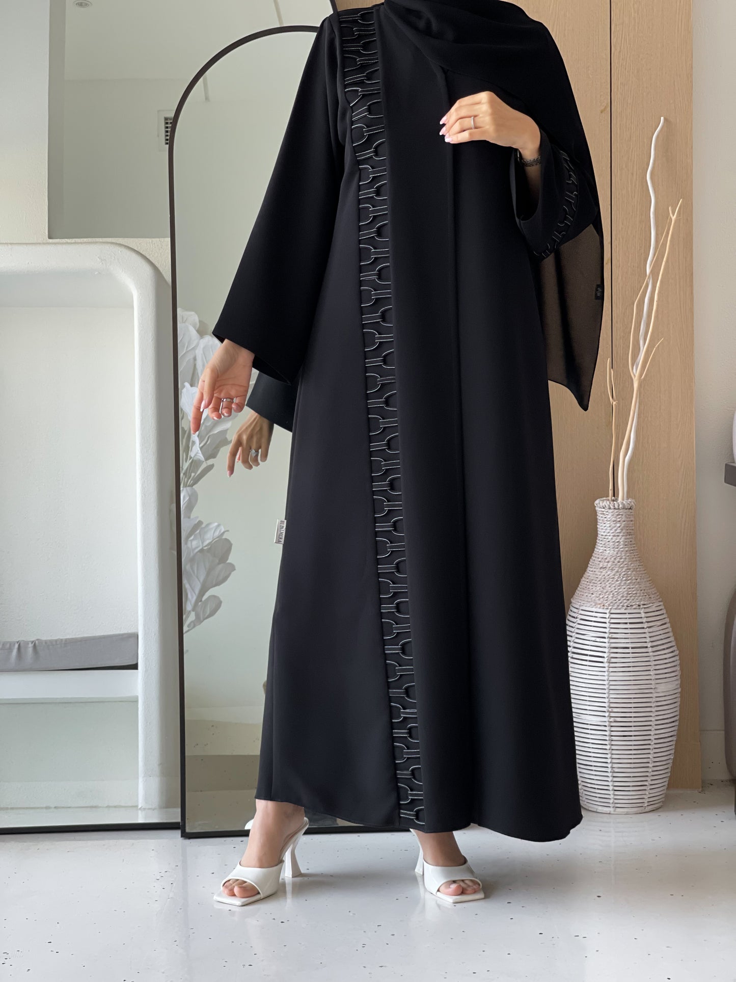 Shadow Embellish Abaya