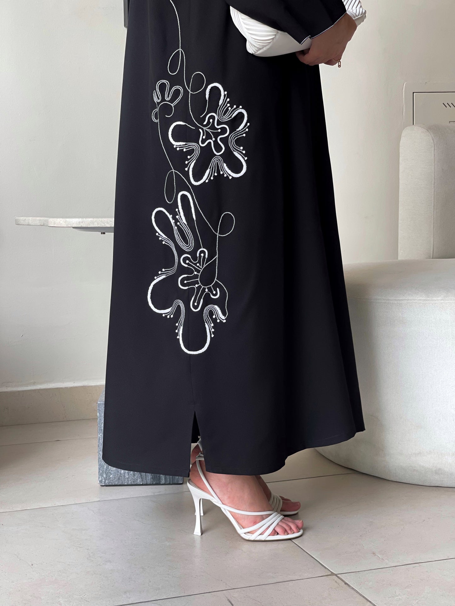 Ivory Whisper Abaya