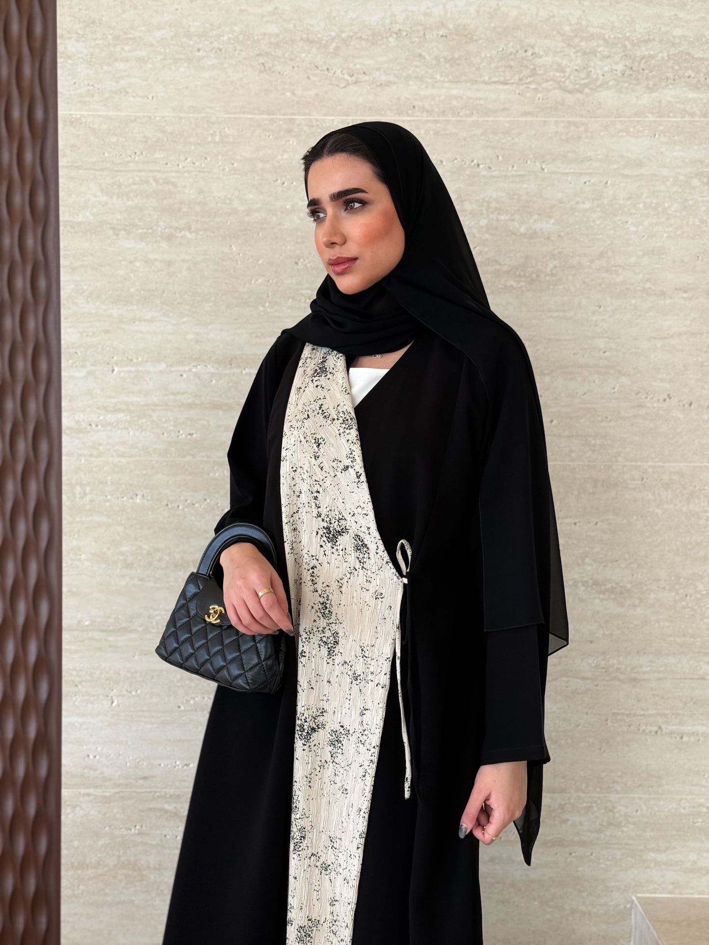 Casual abaya with a kloshe cut