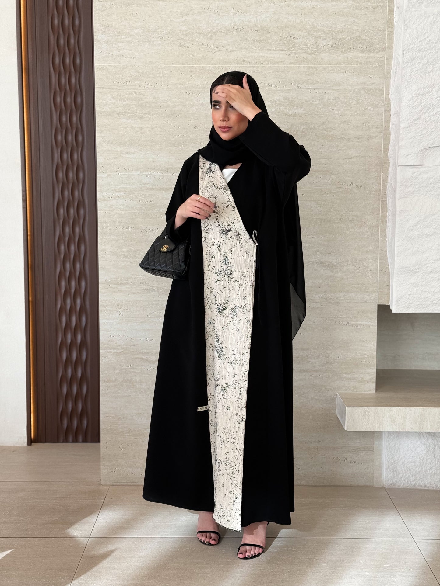 Casual abaya with a kloshe cut