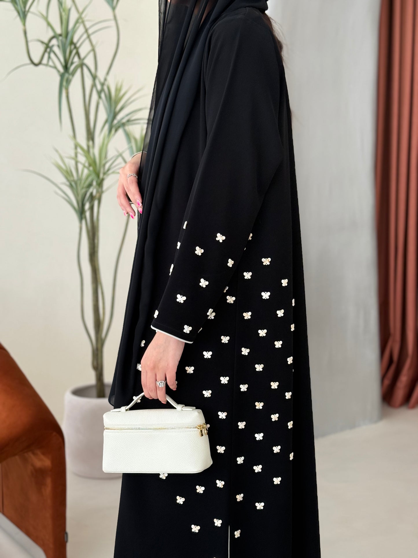 Delicate butterfly stone design