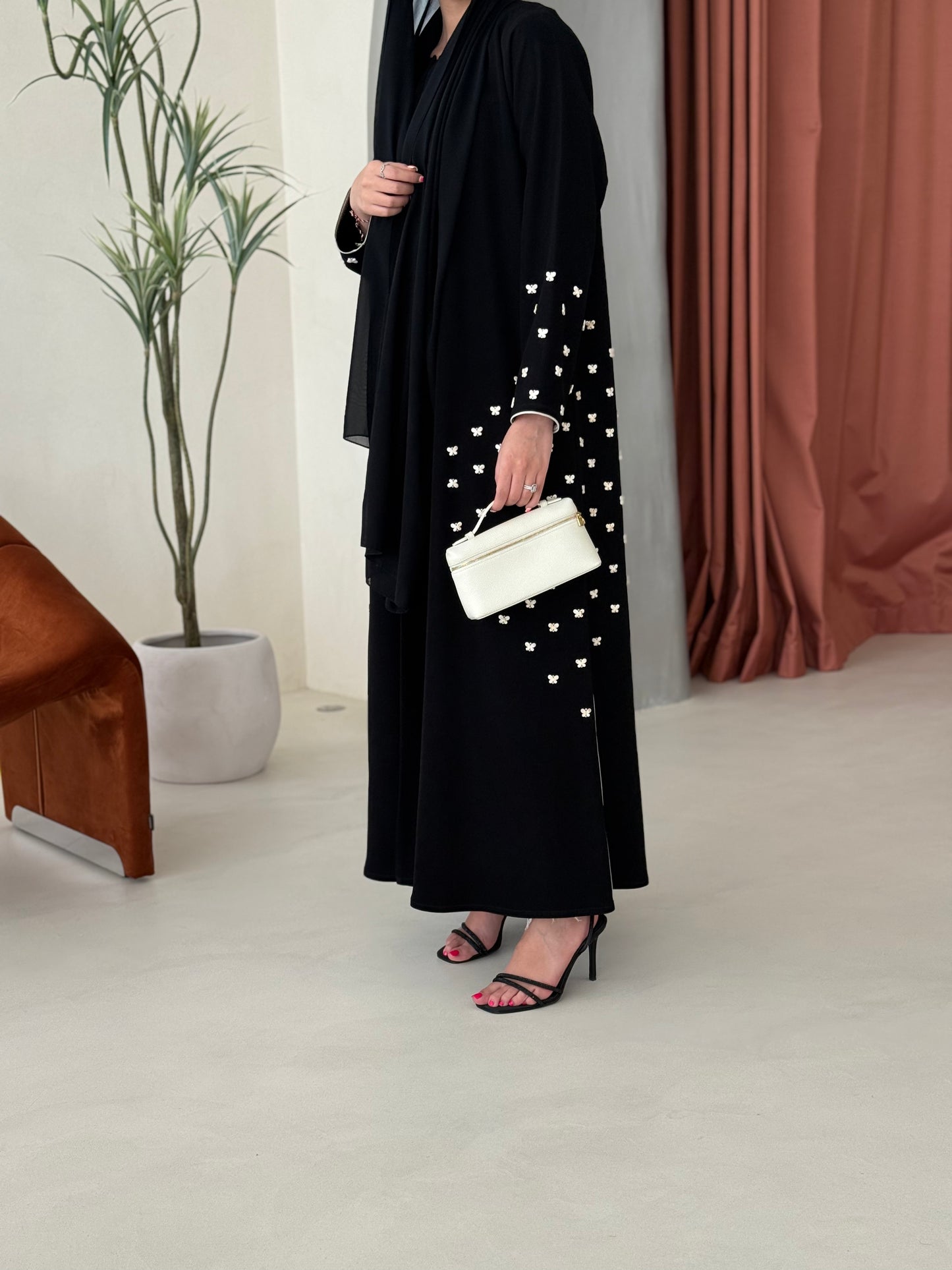 Delicate butterfly stone design