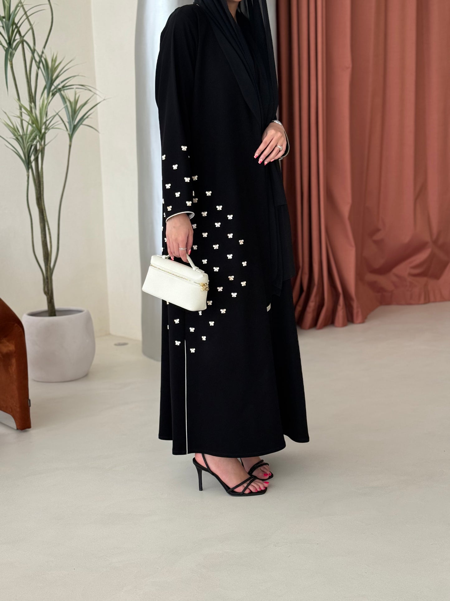 Delicate butterfly stone design