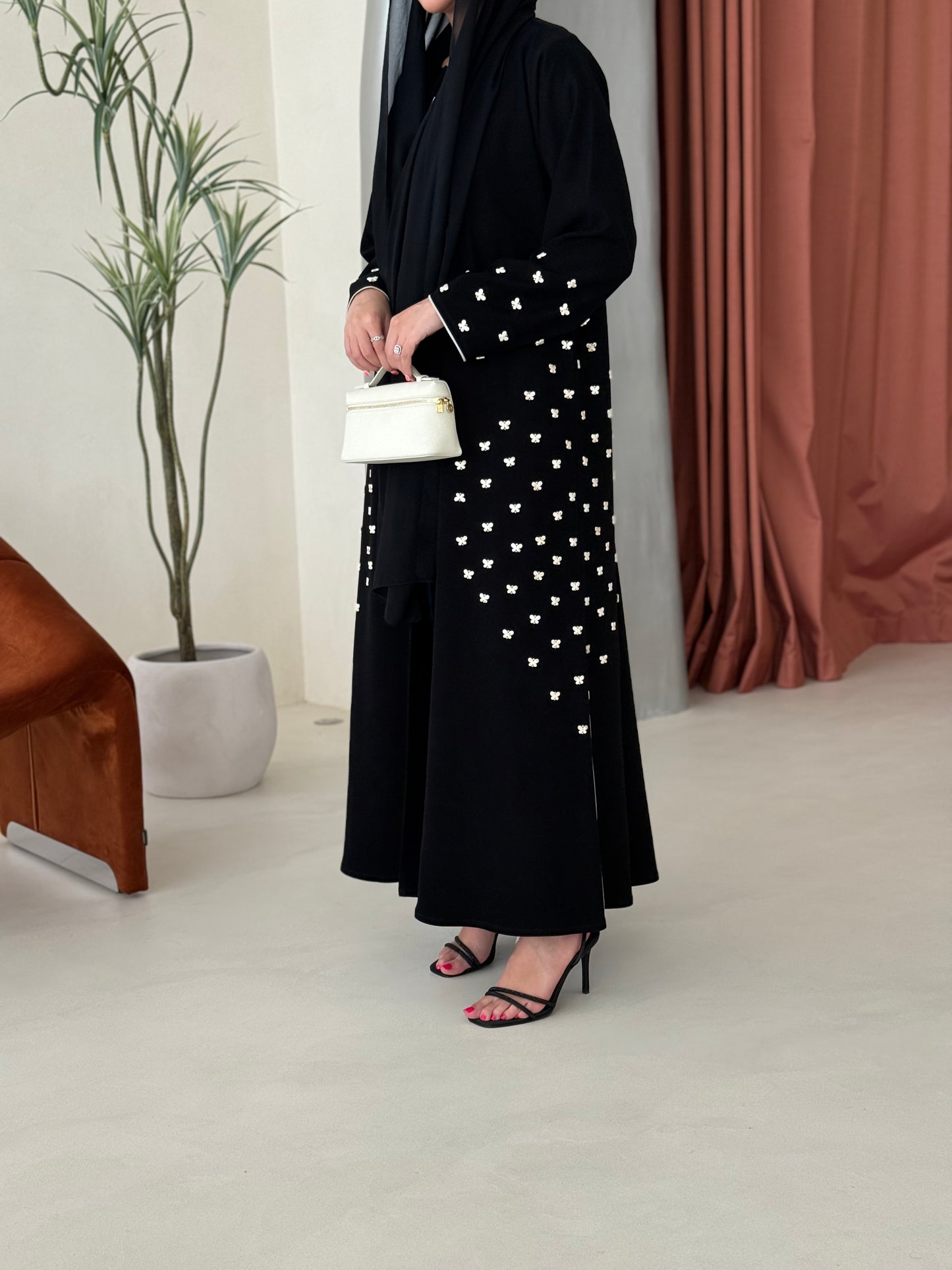 Delicate butterfly stone design