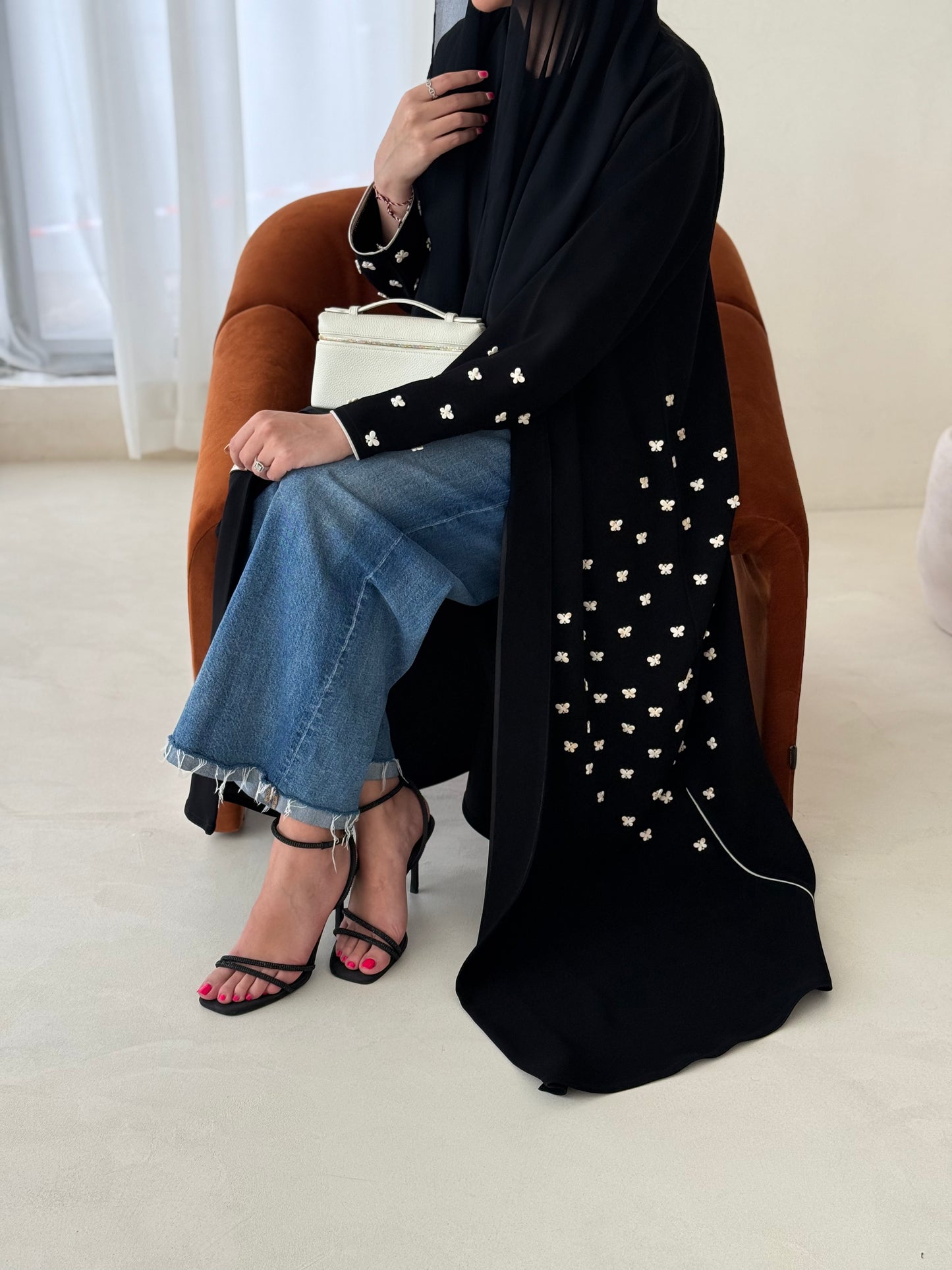 Delicate butterfly stone design