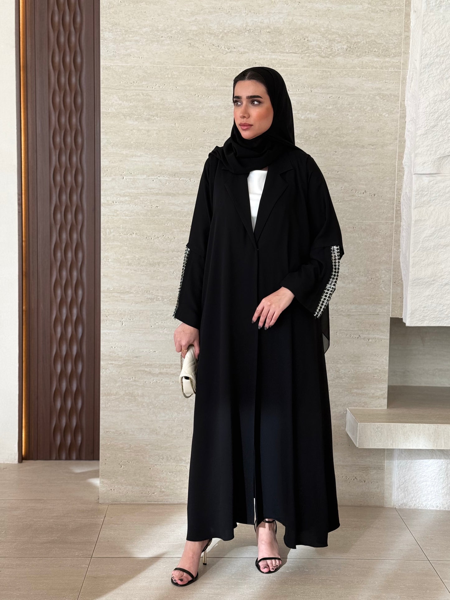 A casual abaya, perfect for work