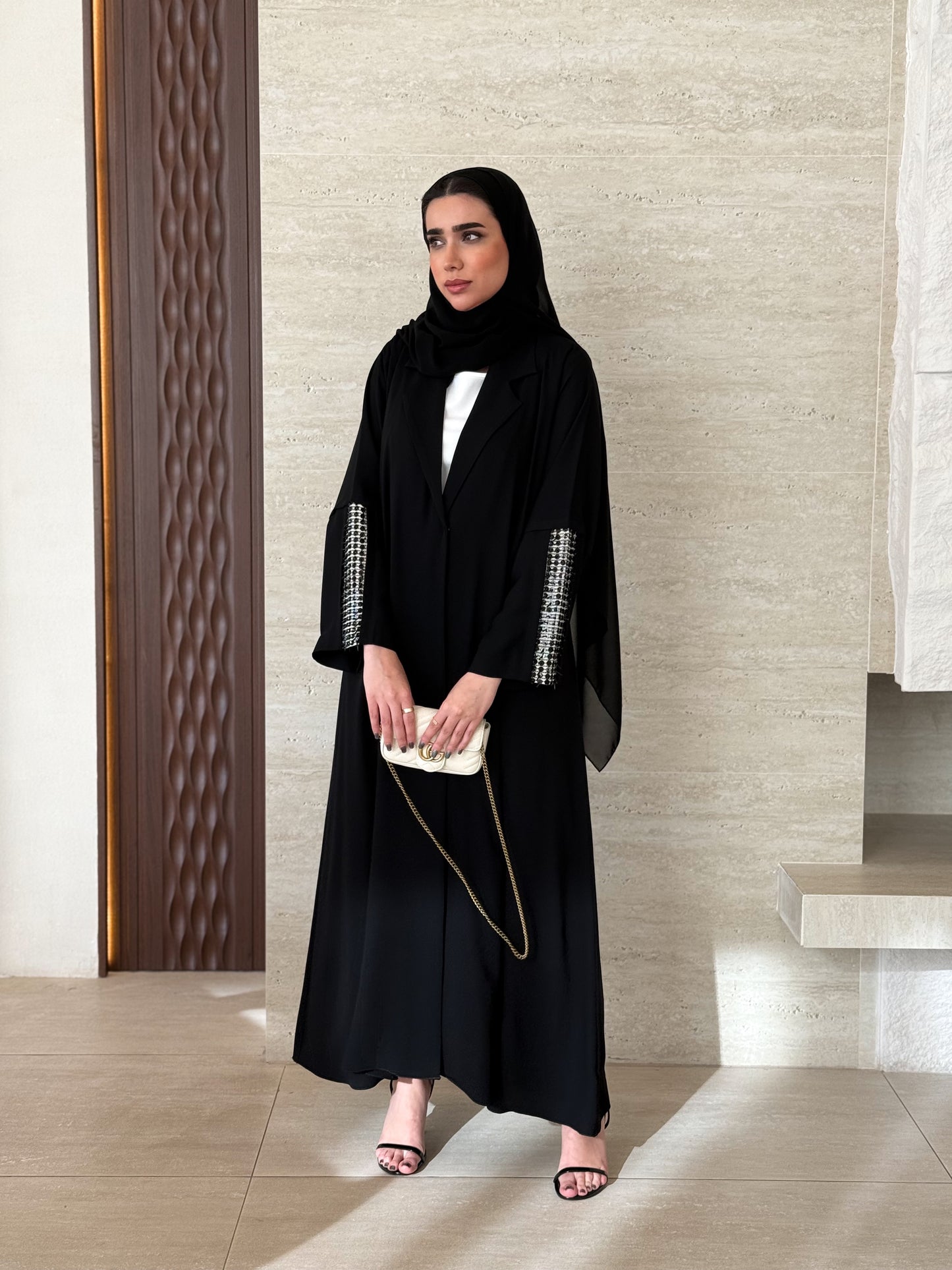 A casual abaya, perfect for work